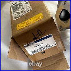 1992 2011 Ford Crown Victoria Engine Oil Filter Adapter 9W7Z-6881-E NEW OEM